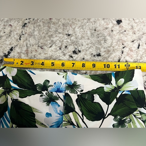 BANANA REPUBLIC High-Rise Wide-Leg Pants - Picture 7 of 10